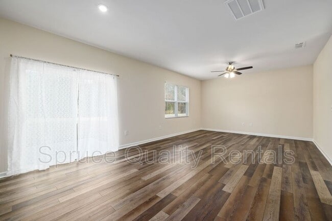 Building Photo - 1504 Arapahoe Ridge Dr