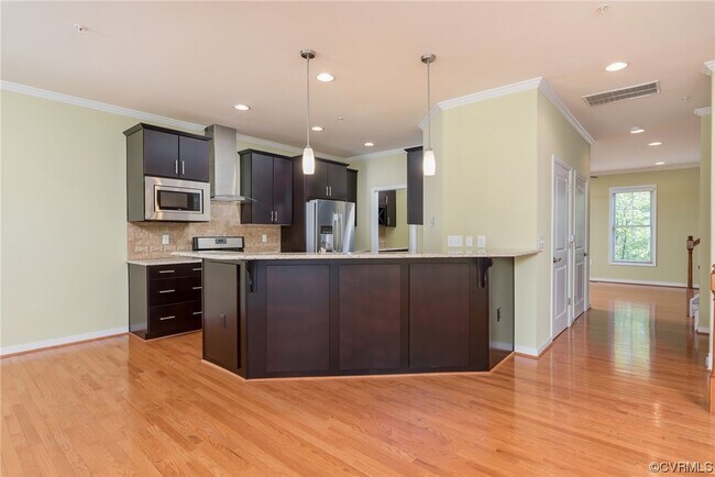 Building Photo - 2417 Liesfeld Parkway