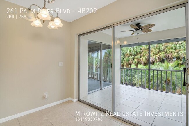 Building Photo - Beautiful 2BR/2BA Naples Condo with 1 Car ...