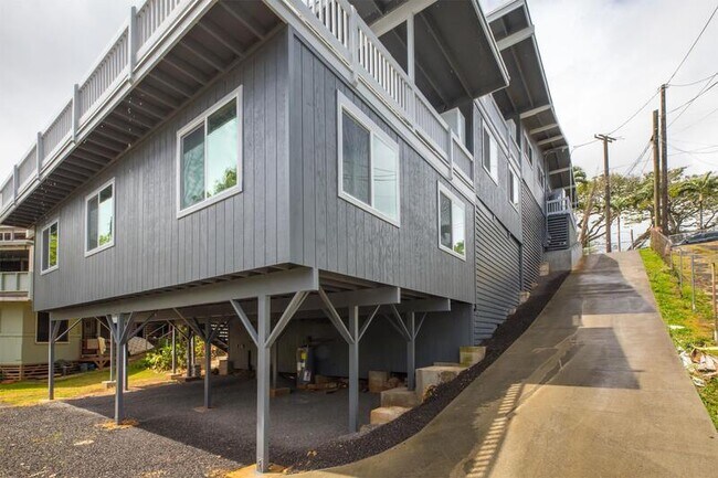 Building Photo - 47-082 Laenani Dr. #D