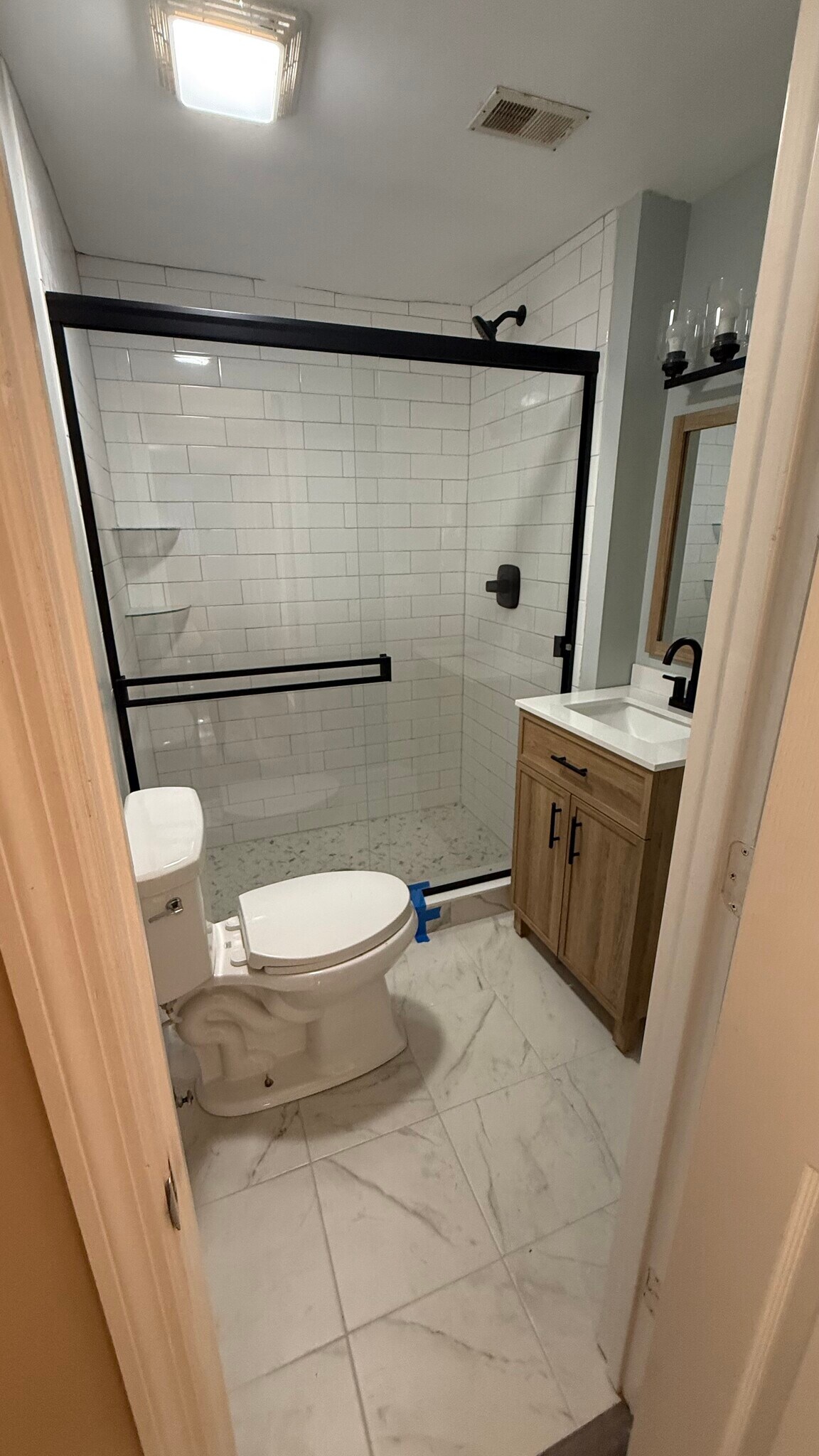 Building Photo - 286 Ashley Ave