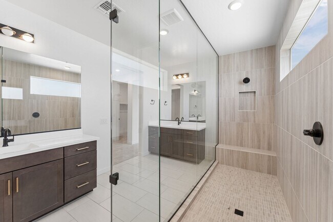 Building Photo - Luxury Waterston North Home with Private Generation Suite and Resort-Style Living