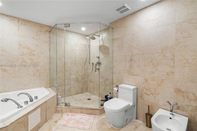 Building Photo - 6000 Indian Creek Dr