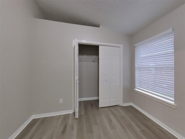 Building Photo - 3139 Boynton Dr
