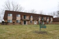 Building Photo - 17 Stenwick Dr