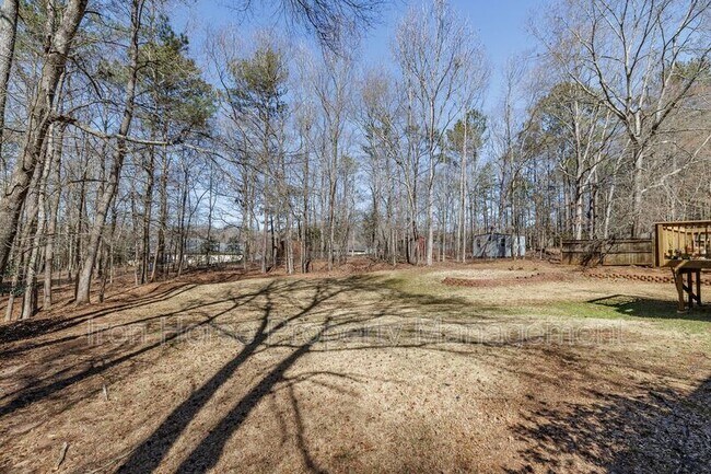 Building Photo - 174 Hidden Timber Ln