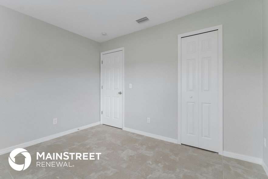 Building Photo - 1032 Pinder St