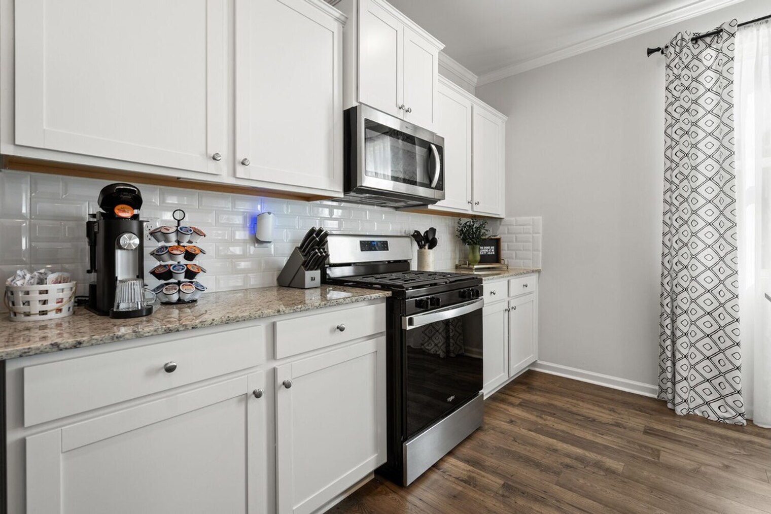Building Photo - 3156 Ellenton Dr