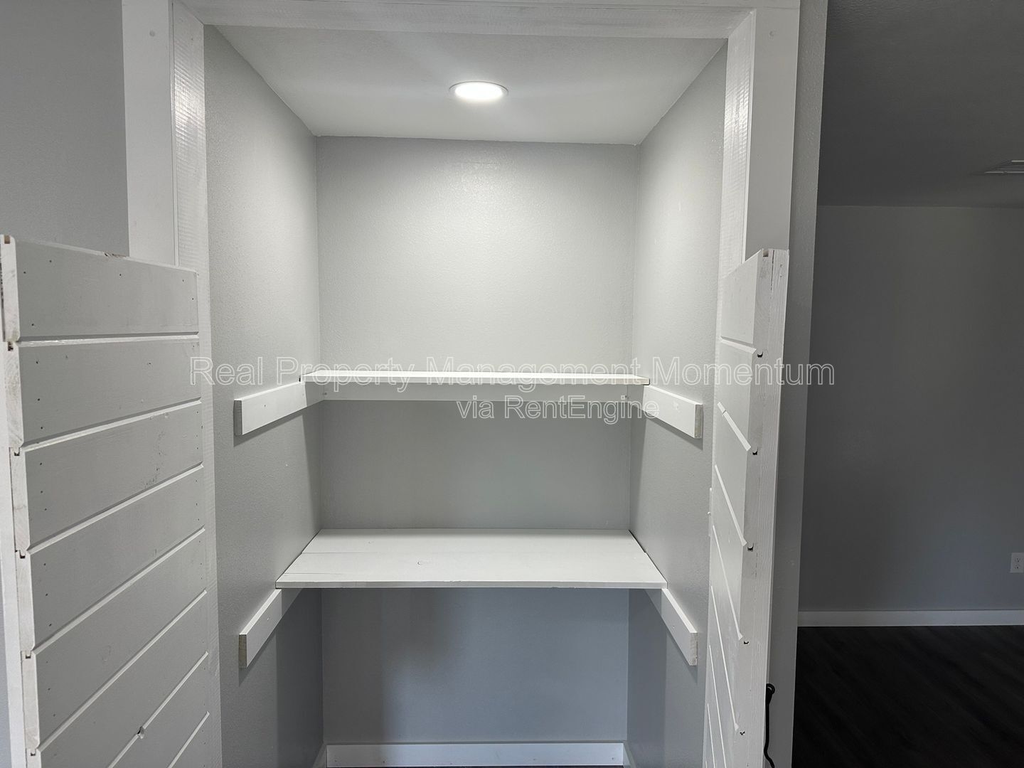 Building Photo - 12588 Kentucky Rd