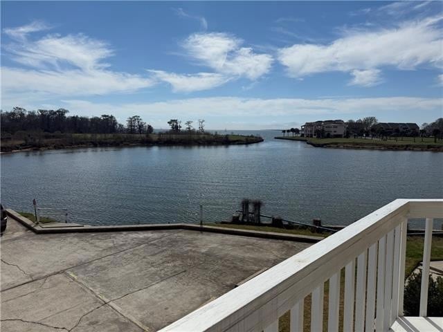 Building Photo - 705 Tops L Dr