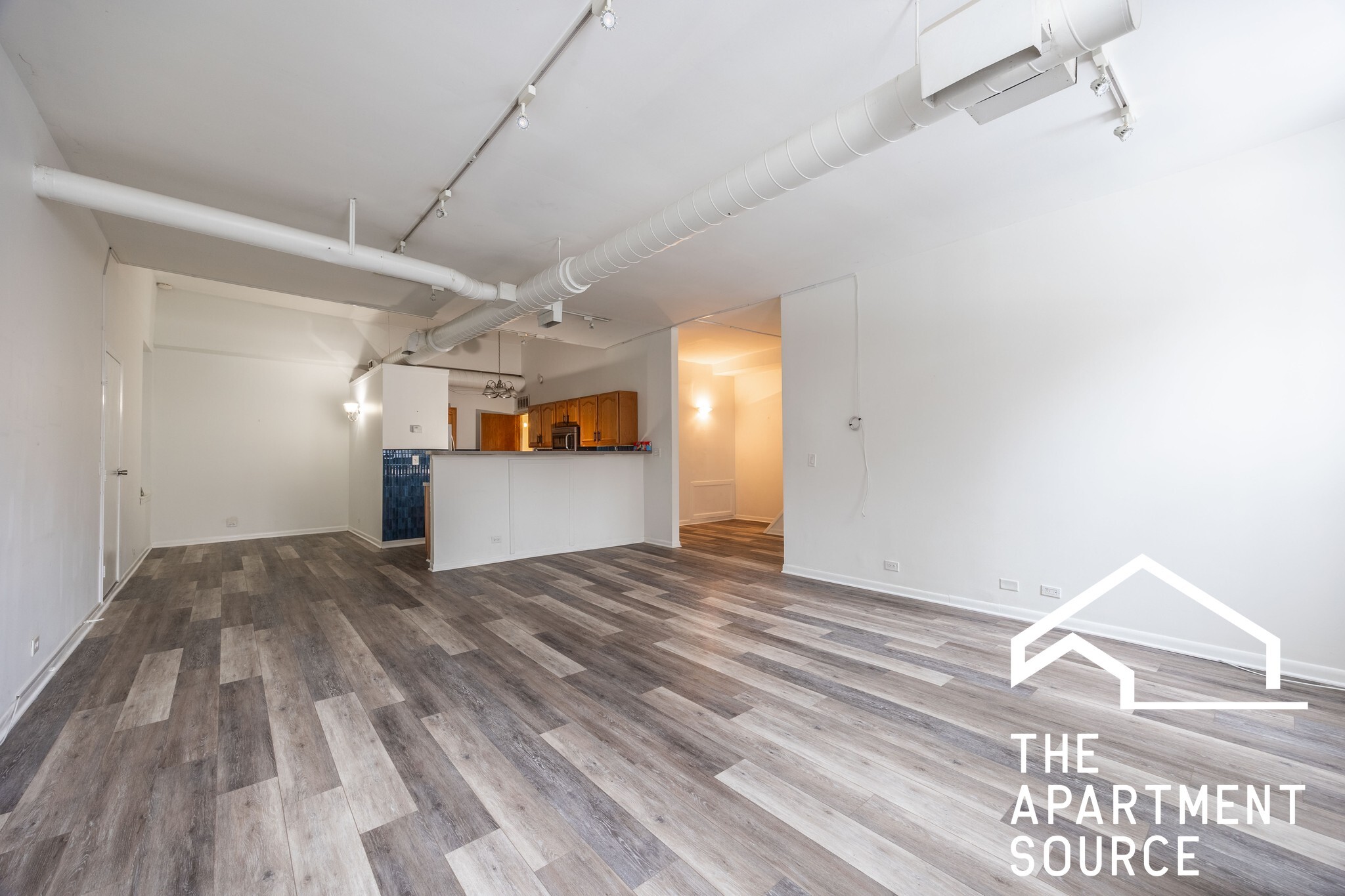 Building Photo - 1844 W Henderson St