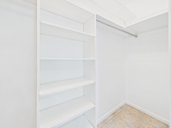 Building Photo - Nice 3 bedroom Duplex Rental