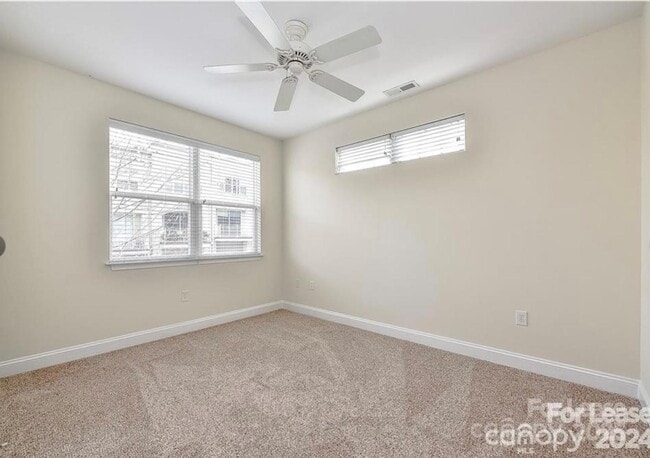 Building Photo - 1308 Kenilworth Ave