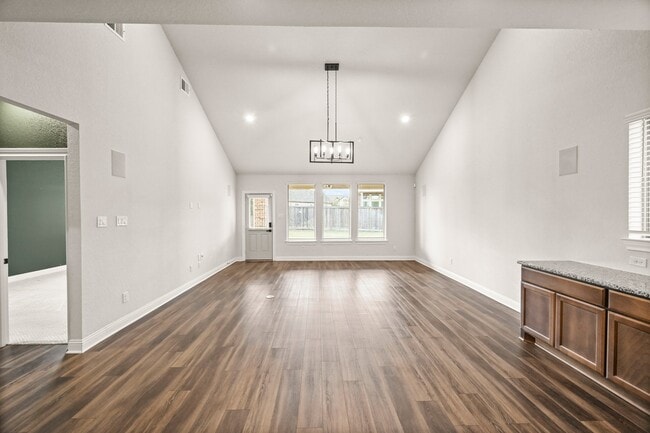 Building Photo - 15703 Monkey Rock Dr