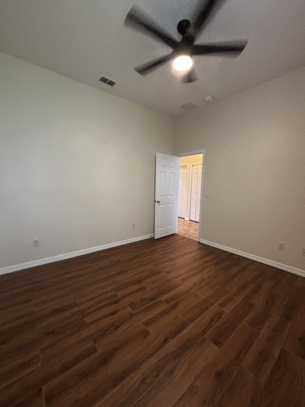Building Photo - 9543 Osprey Landing Dr