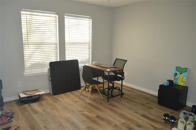 Building Photo - 2712 Lazy Oak Dr