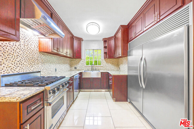 Building Photo - 11419 Sunshine Terrace