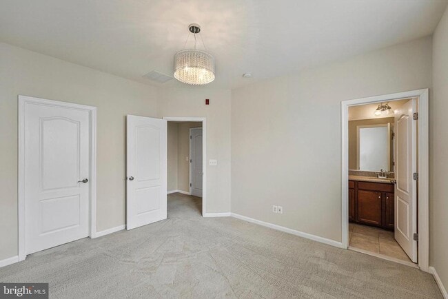 Building Photo - 24667 Byrne Meadow Square