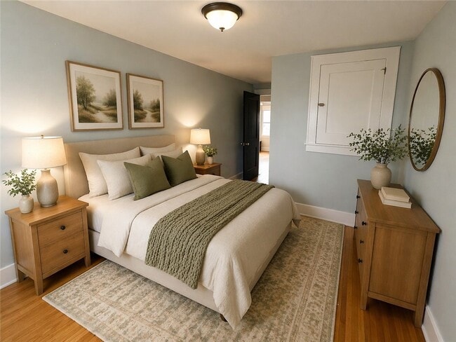 Building Photo - 5 Vayo St