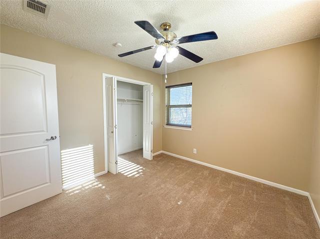 Building Photo - 2721 Buffalo Dr