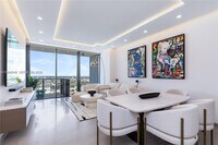 Building Photo - 88 SW 7th St