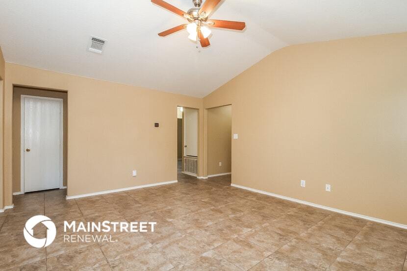 Building Photo - 2115 Clear Ct