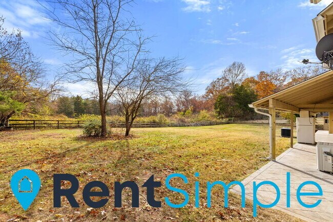 Building Photo - 4571 Weston Rd