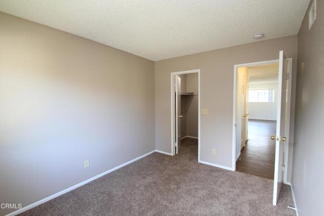 Building Photo - 2596 Sextant Ave