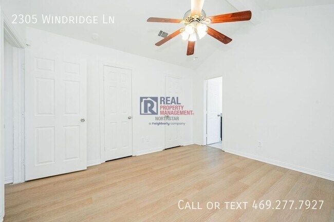 Building Photo - 2305 Windridge Ln