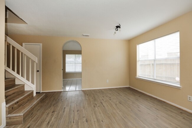 Building Photo - 17326 Harmony Hill Dr