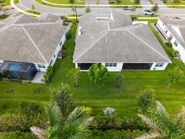 Building Photo - 11639 SW Viridian Blvd