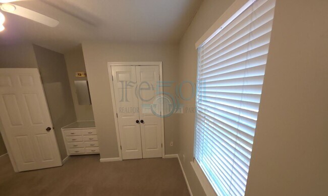 Building Photo - The home you've been looking for!