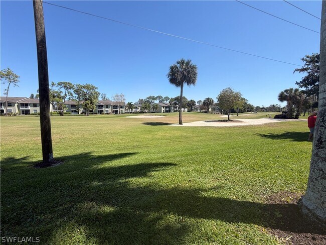 Building Photo - 1085 Forest Lakes Dr