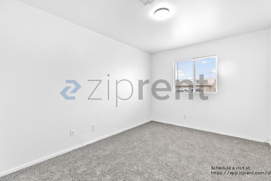 Building Photo - 2085 Lipari Ct
