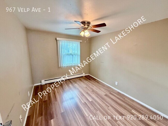 Building Photo - 967 Velp Ave