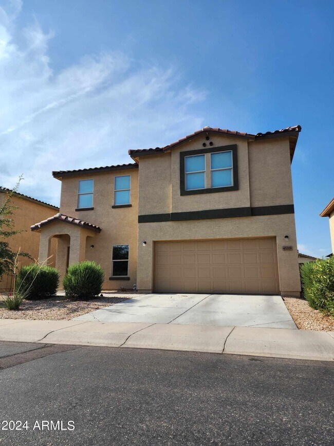 Building Photo - 45319 W Rhea Rd