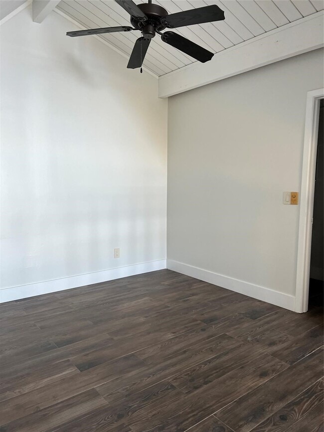 Building Photo - 146 Amelia Ln