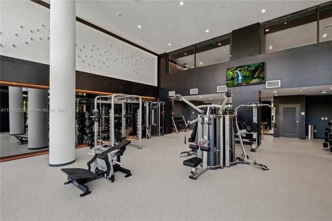 Building Photo - 101 Diplomat Pkwy