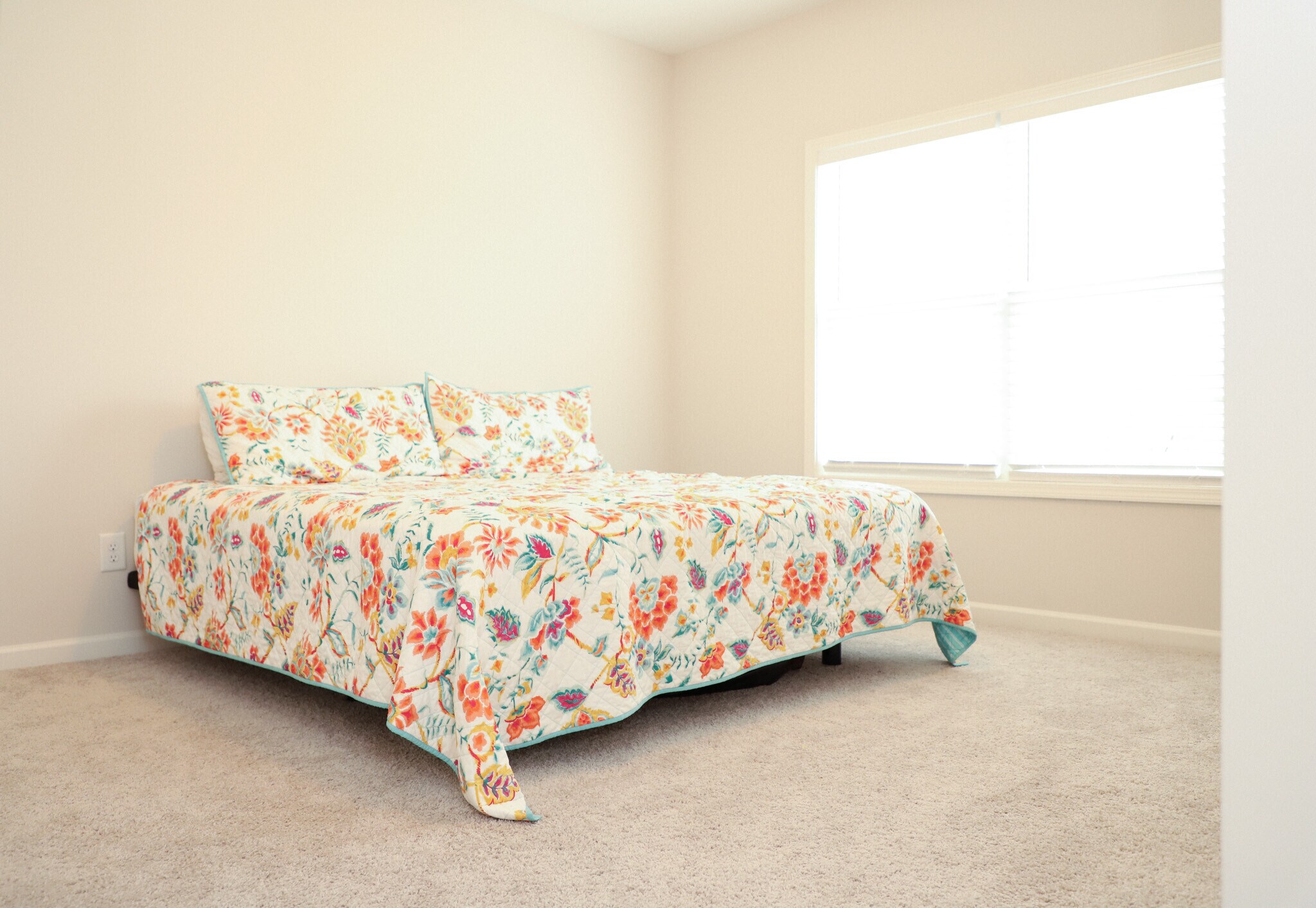 Building Photo - 810 Tiger Trl