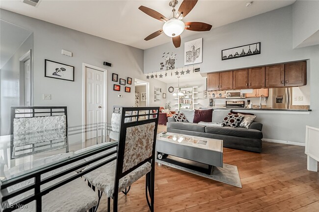 Building Photo - 22586 Lenox Dr