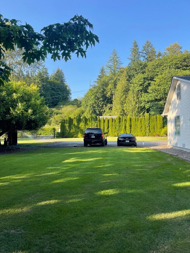 Building Photo - Charming 2 Bedroom Home in Granite Falls