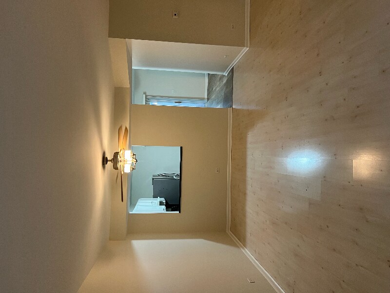Building Photo - 275 W Whispering Oaks Ln