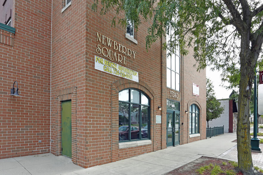 Primary Photo - Newberry Square Apartments