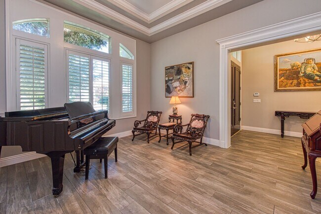 Building Photo - Custom home in beautiful St Andrews Green gated community