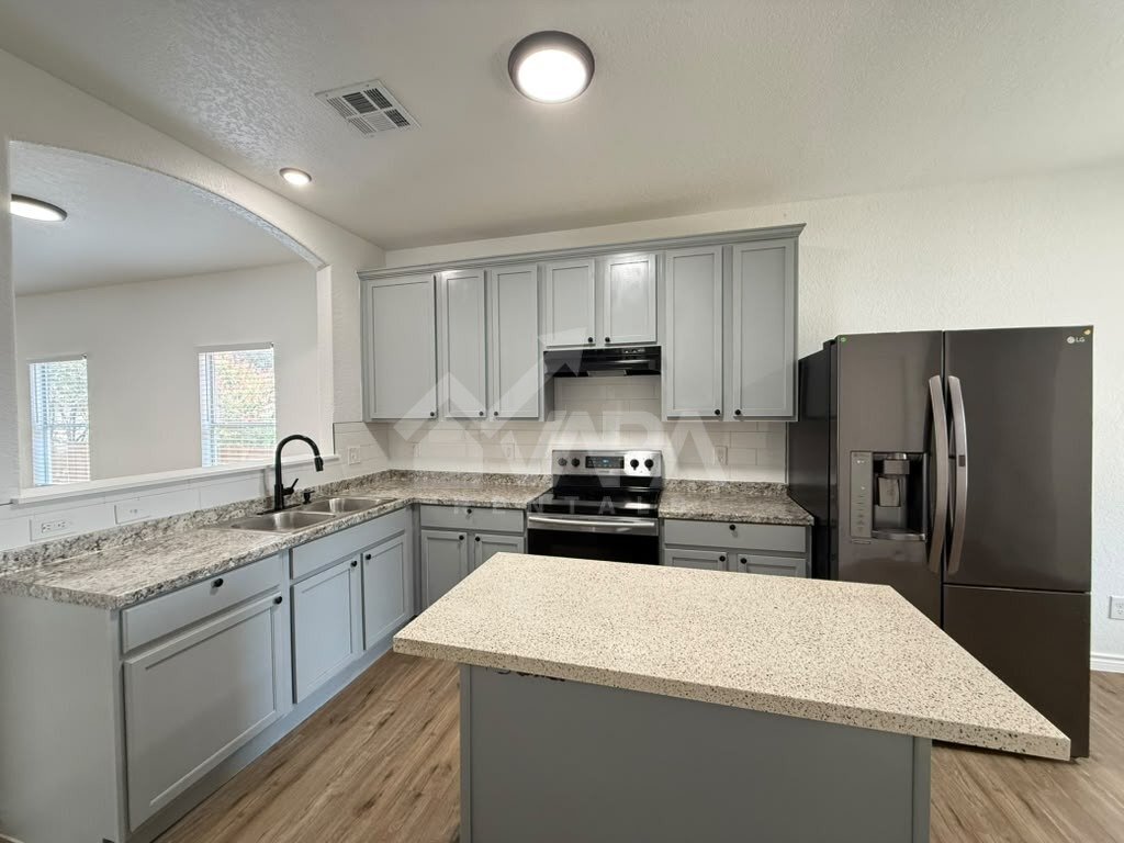 Building Photo - 8211 Monte Seco