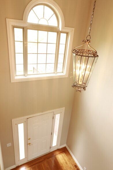 Foyer - 5304 Wolfpen Woods Dr.
