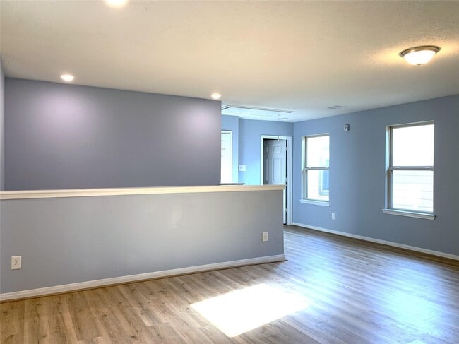 Building Photo - 16303 Copperwood Run Wy