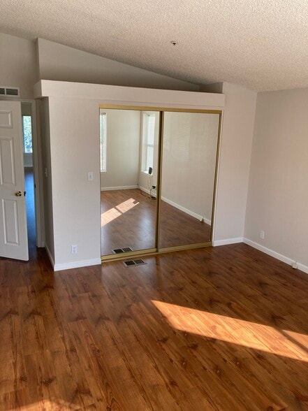 Master bedroom/large closet - 2596 Black Walnut Rd