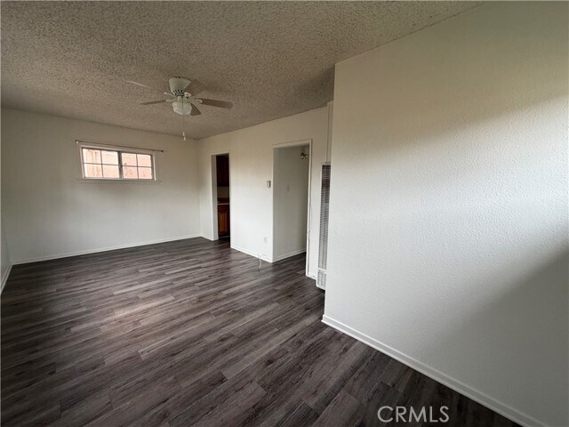 Building Photo - 5425 2nd Ave