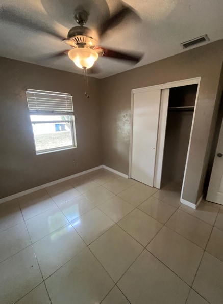 Building Photo - 6514 34th Ave N